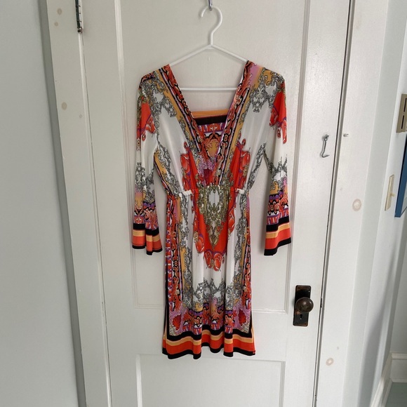 Fun Status Print Dresses - Picture 9 of 11